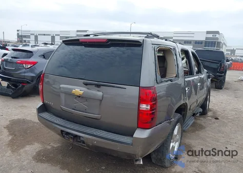 2013 Chevrolet Tahoe Ls z USA, uszkodzony, nr VIN 1GNSCAE02DR376755